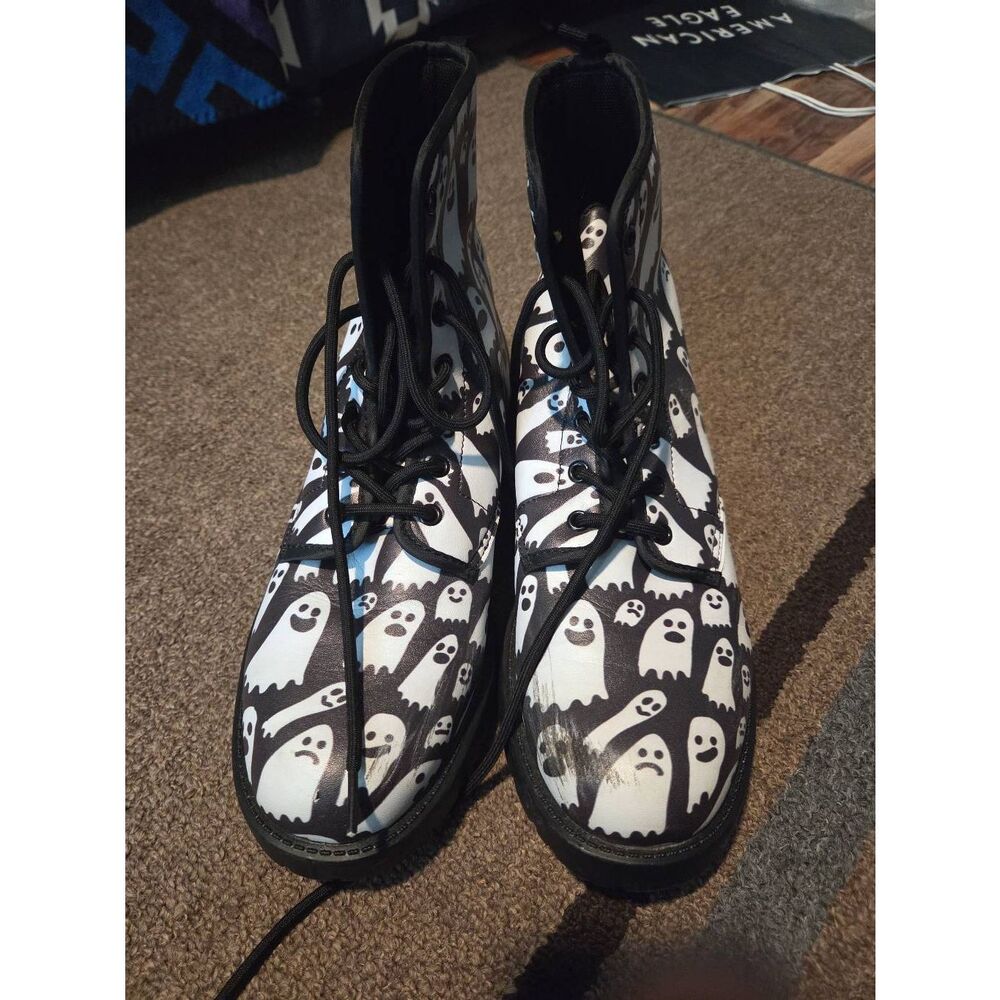 Halloween Ghost Boots size 9.5M 40EU